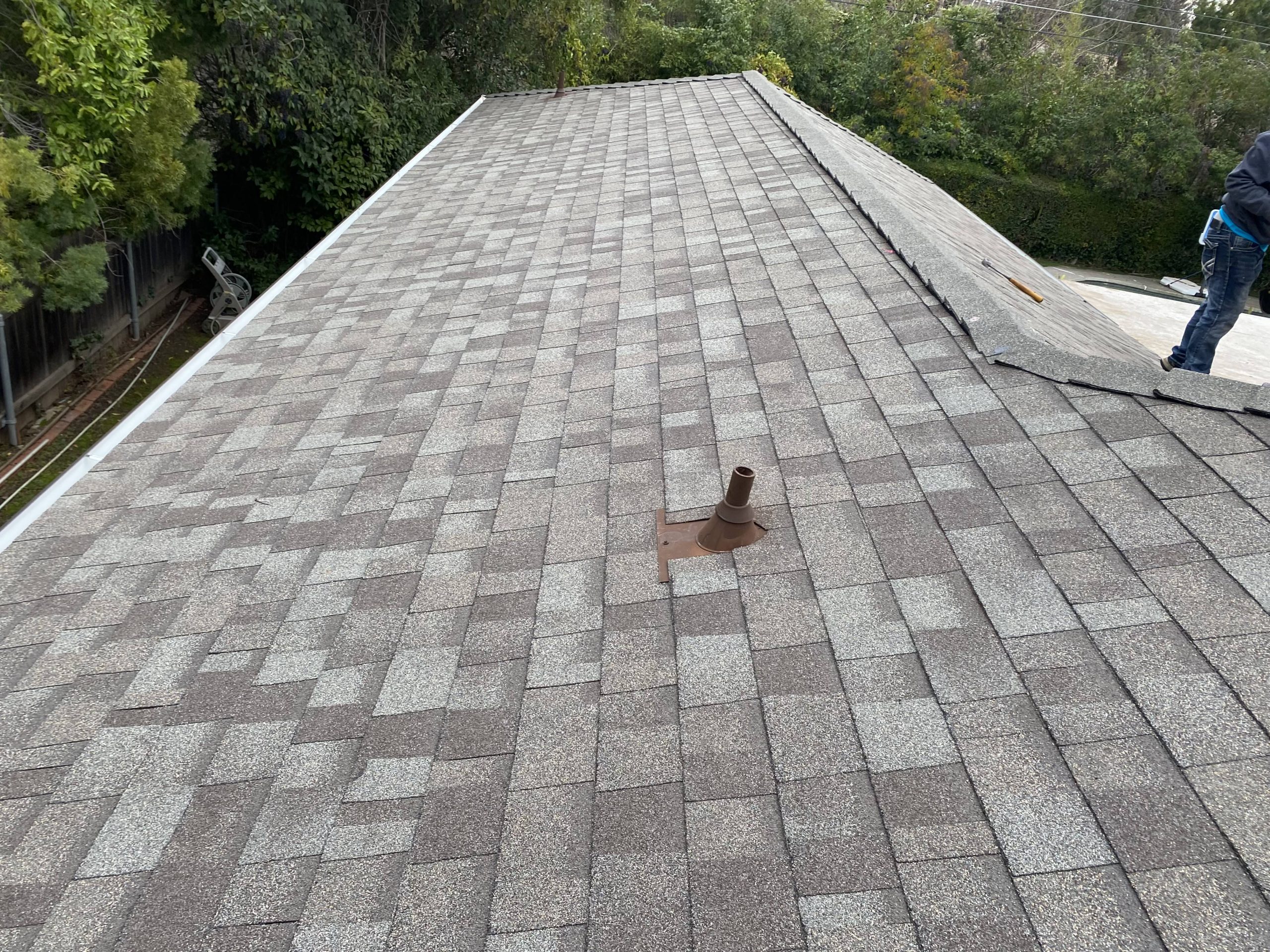 Top 7 Factors to Consider when Selecting Roofing Shingles